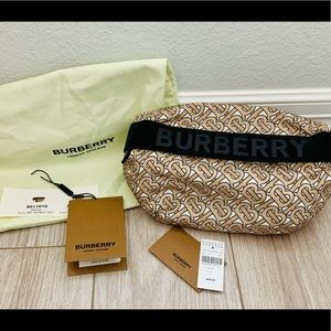 Burberry Medium Sonny Fanny Pack